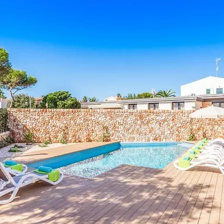 Cala'n Blanes Sleeps 8 With Pool Air Con And Wifi