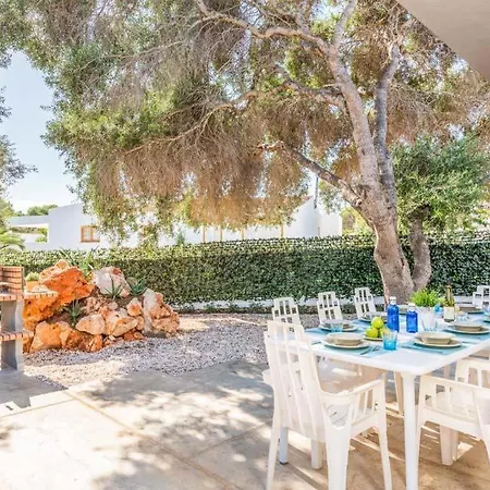Cala'n Blanes Sleeps 8 With Pool Air Con And Wifi Villa